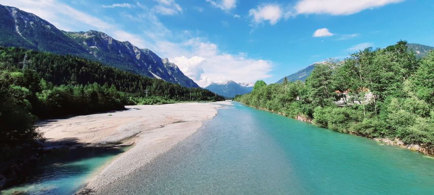 Berge, Fluss